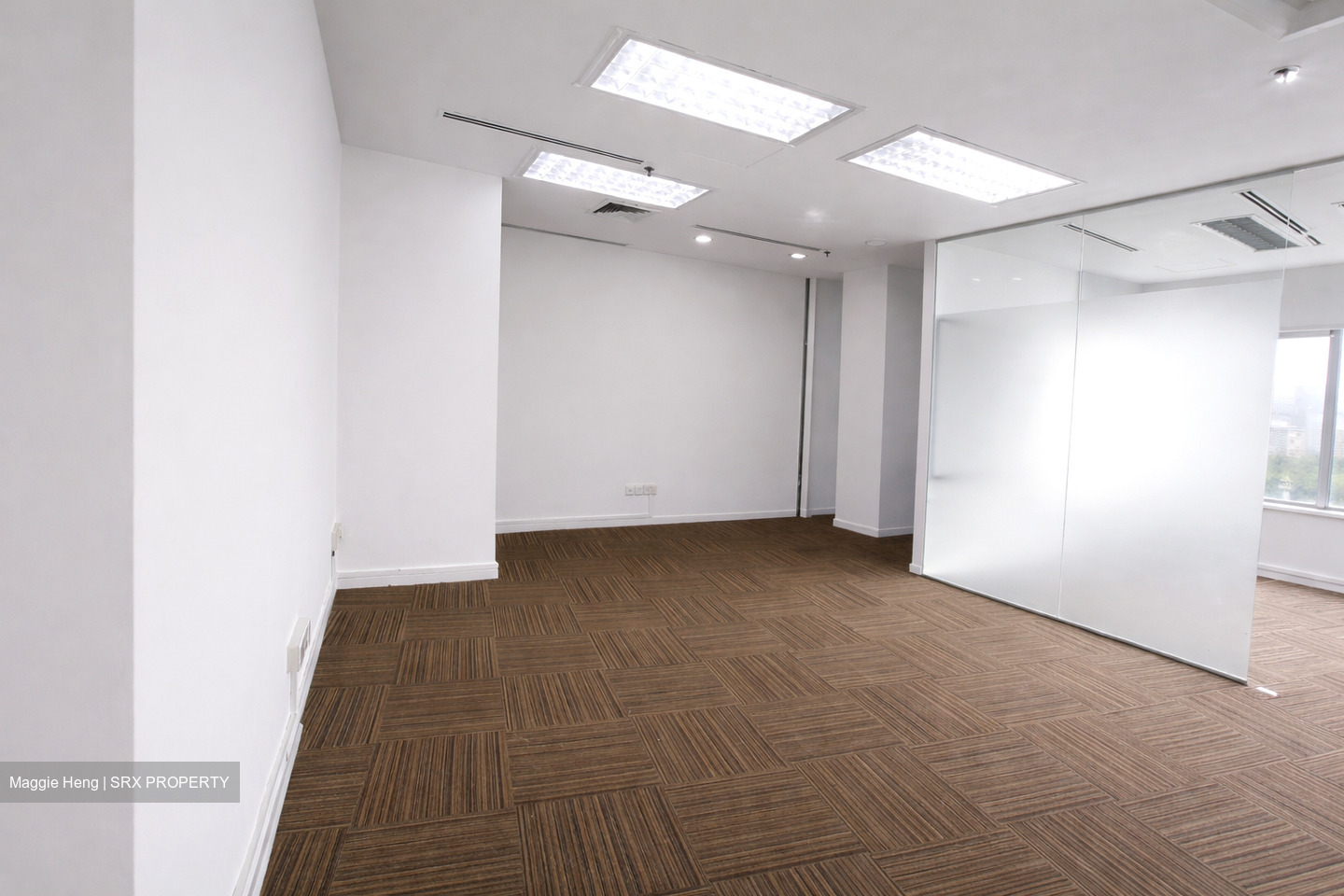 The Plaza (D7), Office #520470461